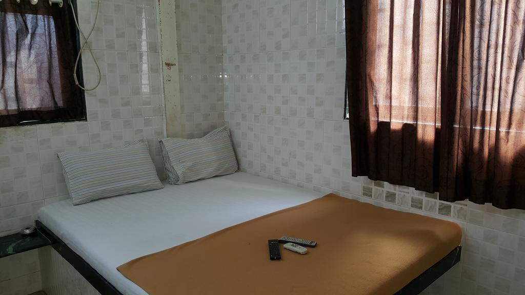 Hotel Al Mehraj Mumbai Exterior photo